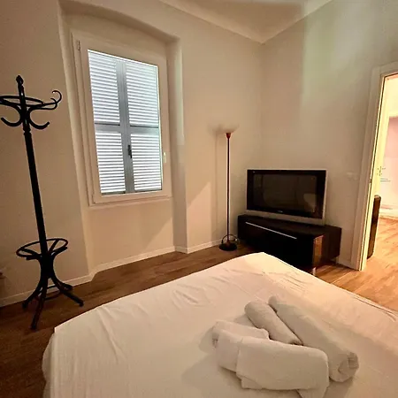 Apartment Piazza San Giorgio 4 Sarzana